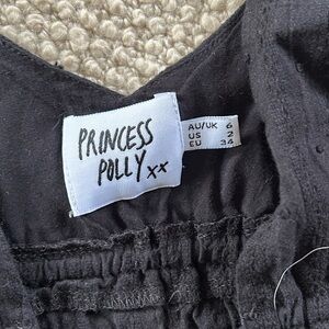 Princess Polly crop top size 2